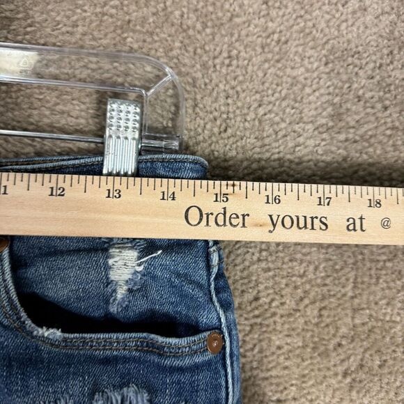 BlankNYC Fulton Jean Shorts Womens Size 26 Blue Distressed Denim 2" Rolled Hem‎ - Picture 5 of 11